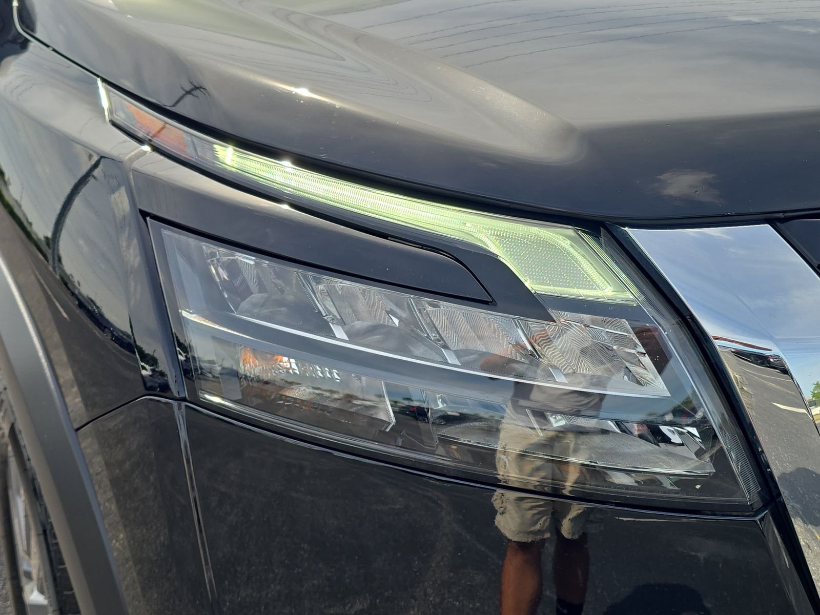 Used 2024 Black Nissan SV image 7