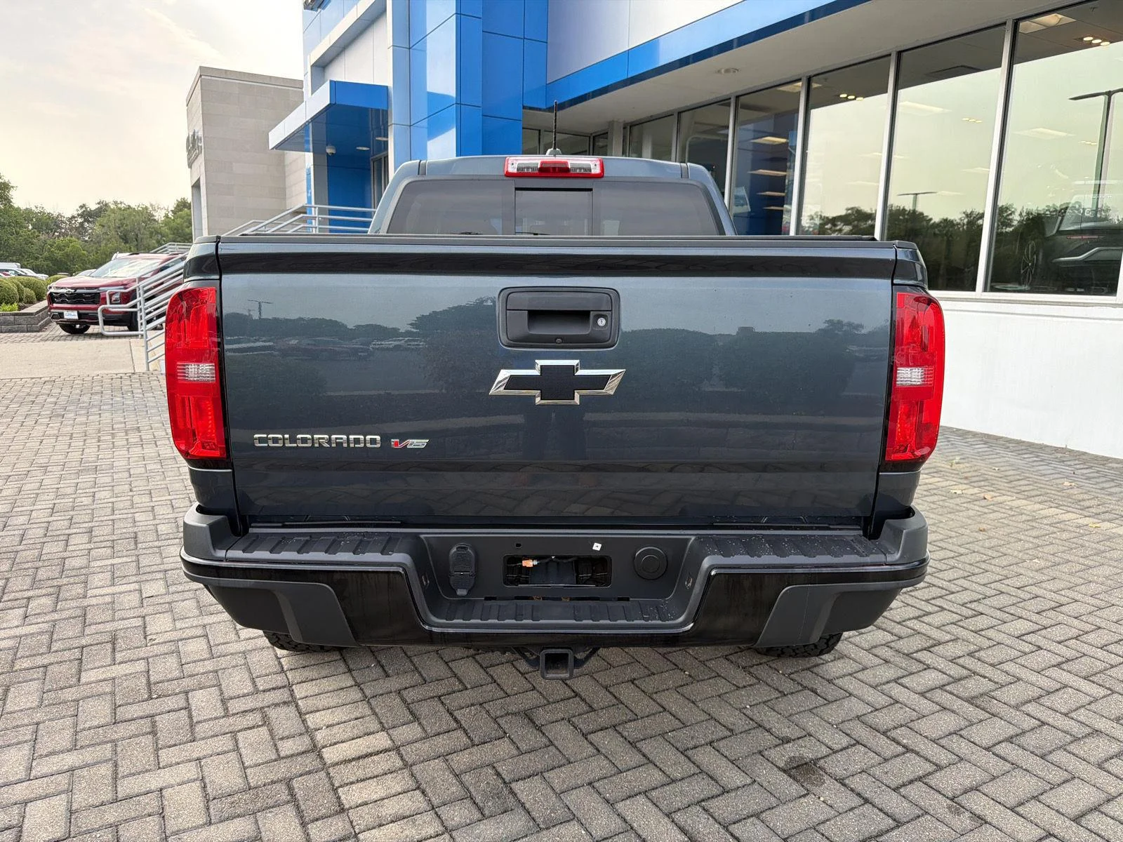 Used 2019 SHADOW GRAY METALLIC Chevrolet 4WD ZR2 image 4