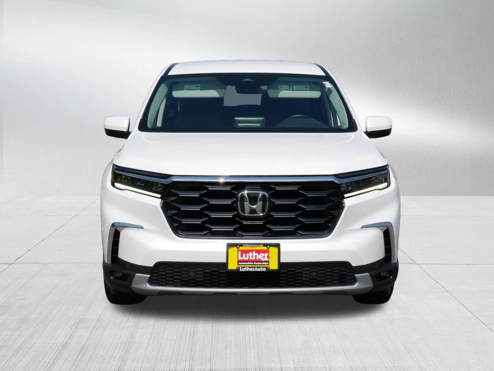 Certified Used 2025 Platinum White Pearl Honda EX-L image 36
