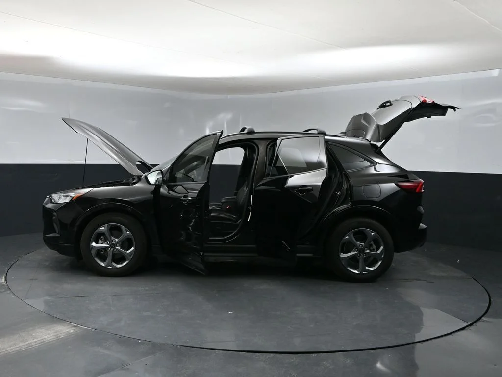 Used 2024 Black Ford ST-Line image 43