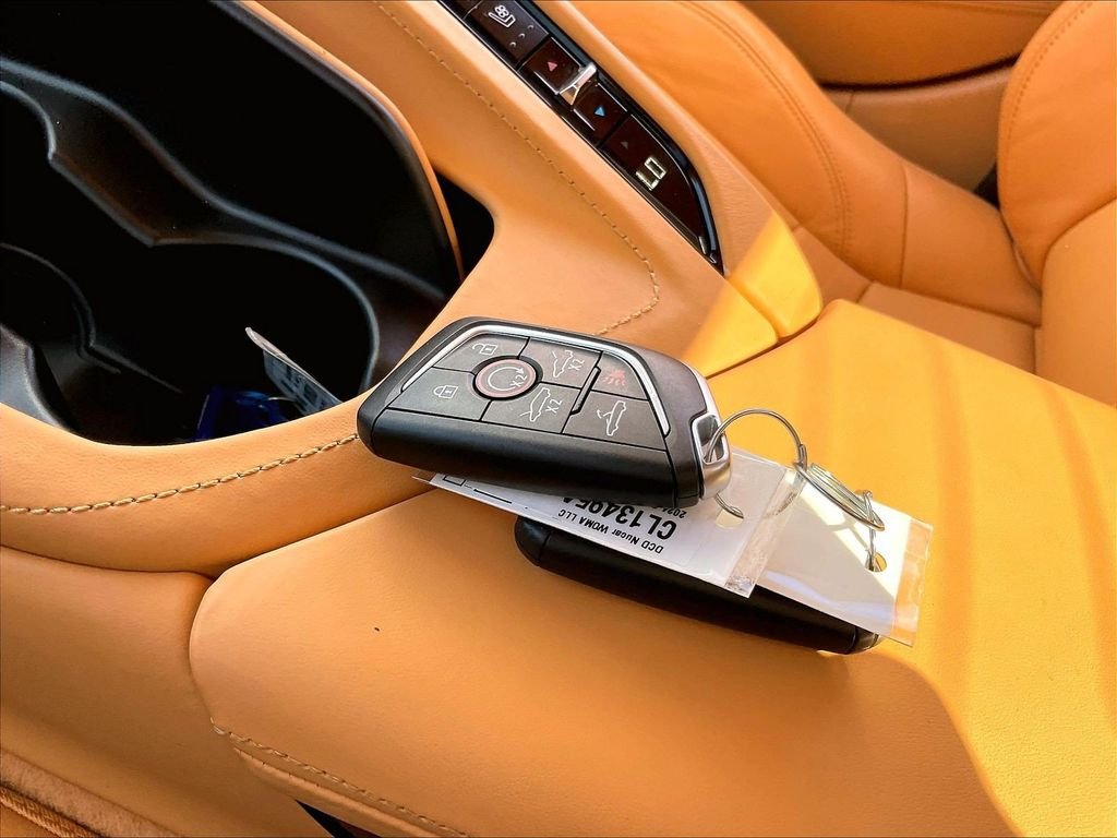 Used 2024 White Chevrolet Stingray image 31