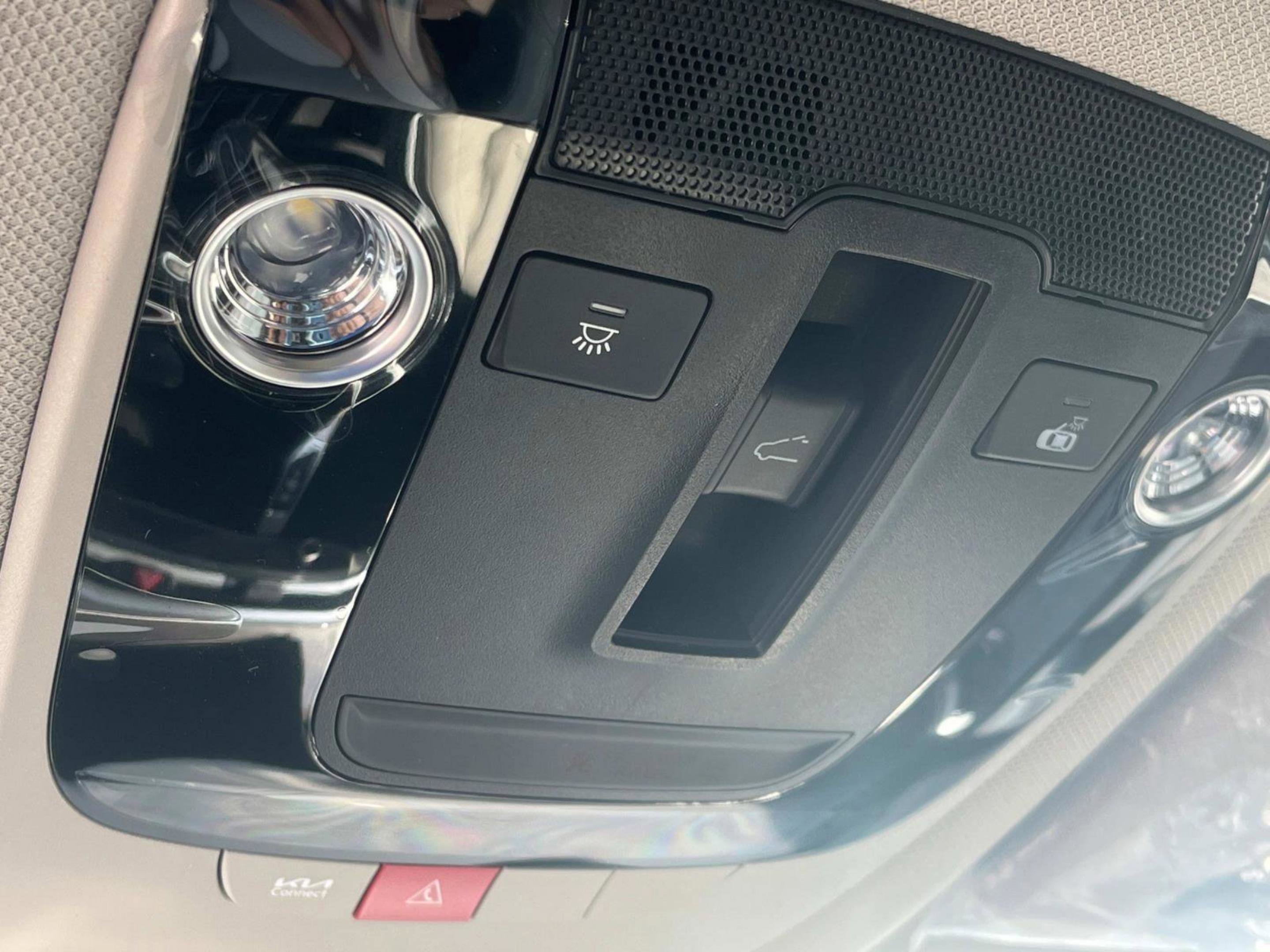 2025 Kia Sorento X-Line SX - Photo 35