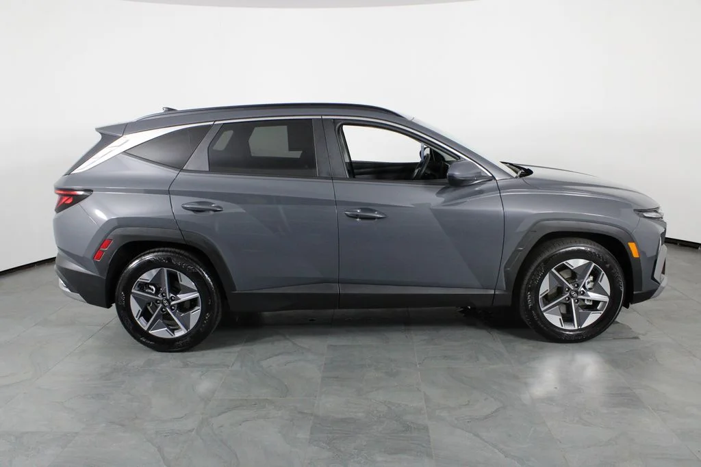 Used 2026 Gray Hyundai SEL image 12