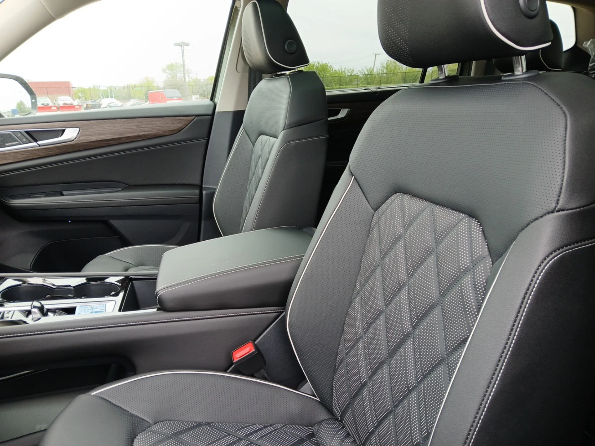 New 2026 Avocado Green Pearl Volkswagen 2.0T SEL Premium R-Line image 19