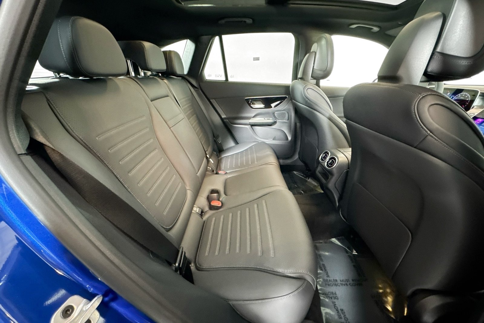 New 2026 Starling Blue Metallic Mercedes-Benz GLC 300 image 27