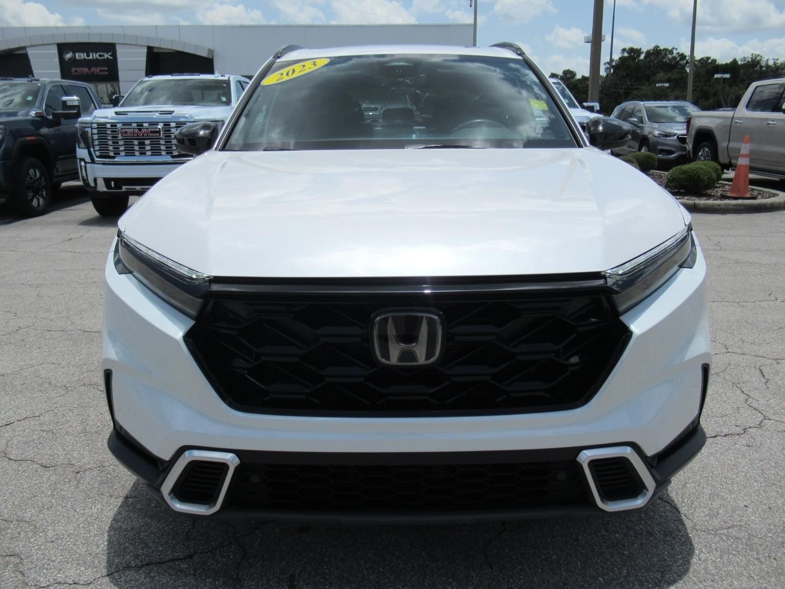 Used 2023 White Honda Sport Touring image 3