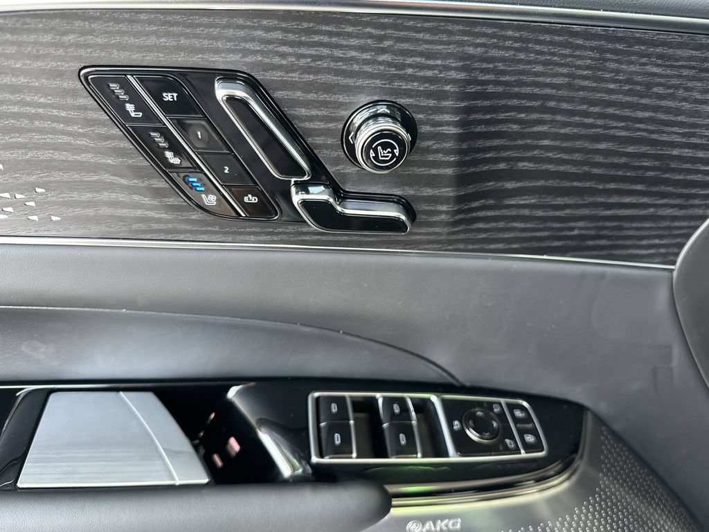 New 2026 Stellar Black Metallic Cadillac V-Series Premium image 13