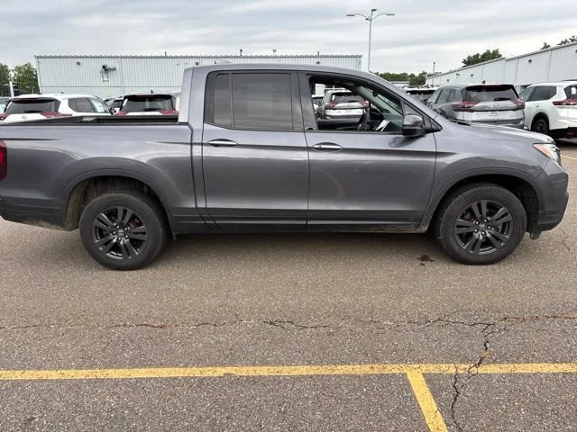 Certified Used 2020 Pacific Pewter Metallic Honda Sport image 4