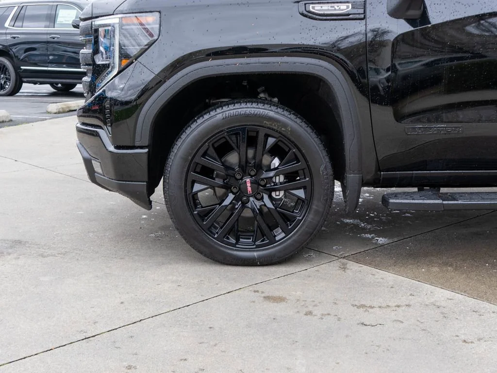 New 2026 Onyx Black GMC Elevation image 28