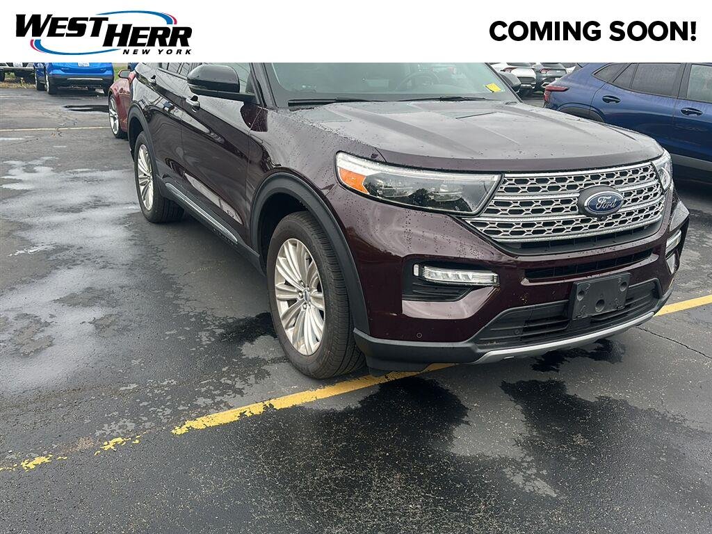 Used 2022 Jewel Red Ford Limited image 1