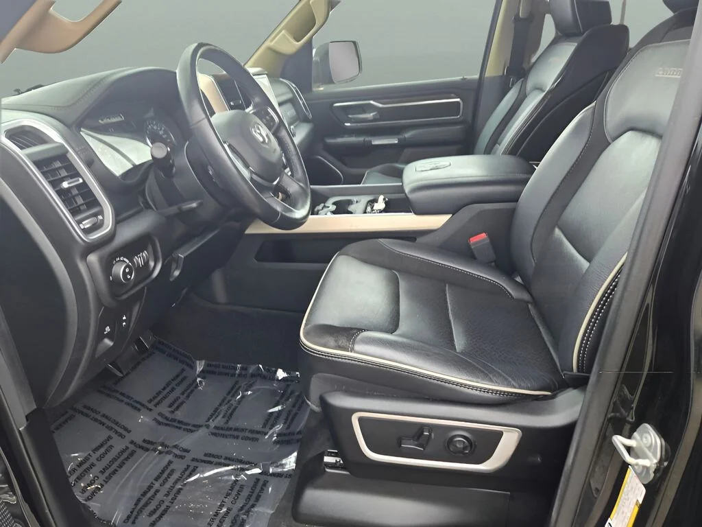 Certified Used 2020 Black Ram Laramie image 15