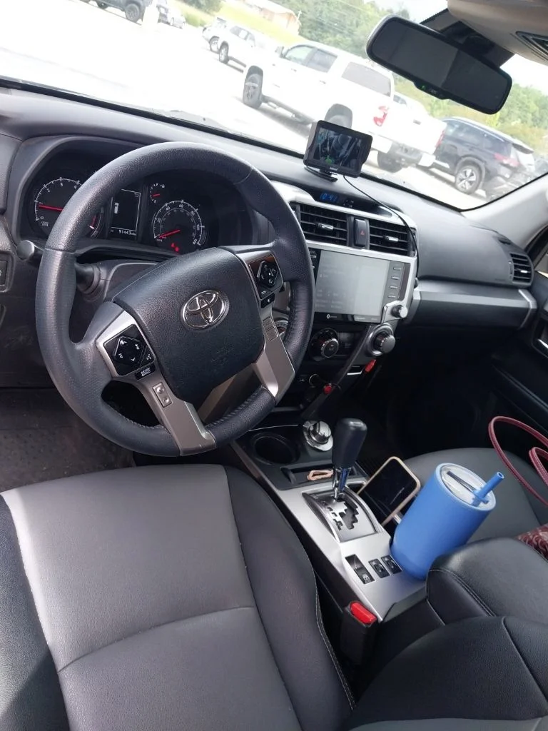 Used 2022 Silver Toyota SR5 Premium image 10