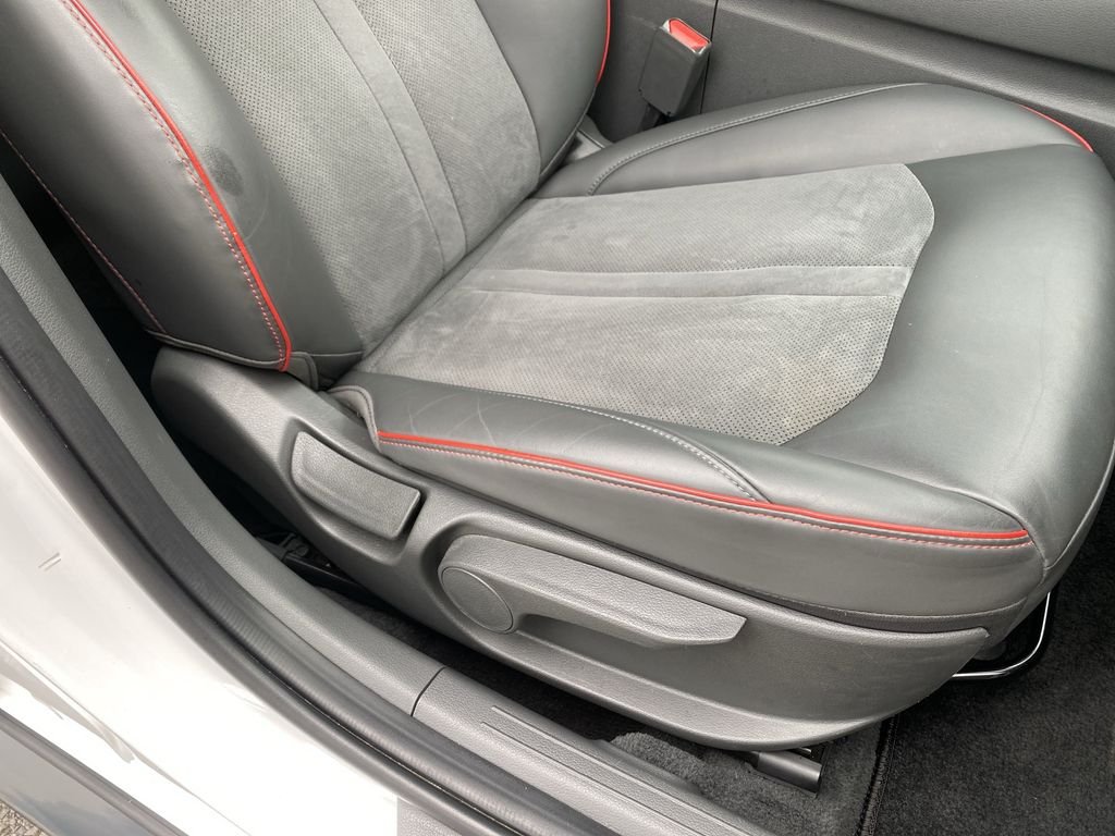 Used 2022 Quartz White Hyundai SEL Plus image 34