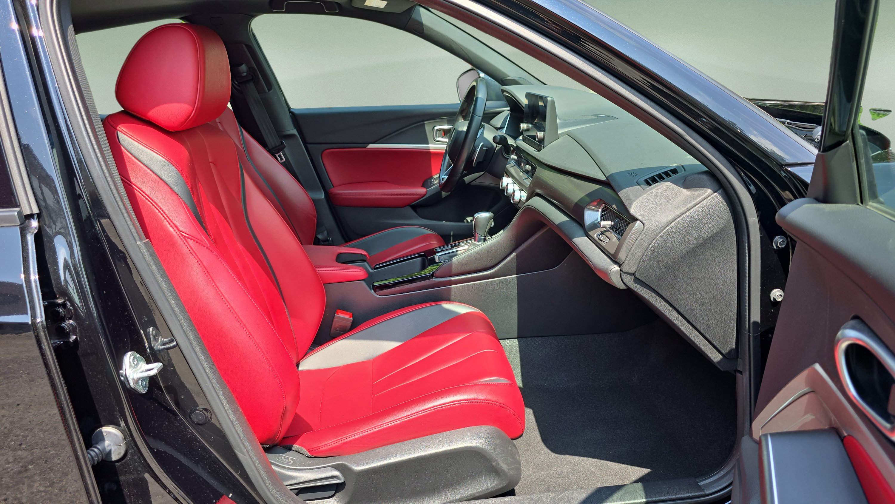 Used 2024 Majestic Black Pearl Acura w/A-Spec Package image 10