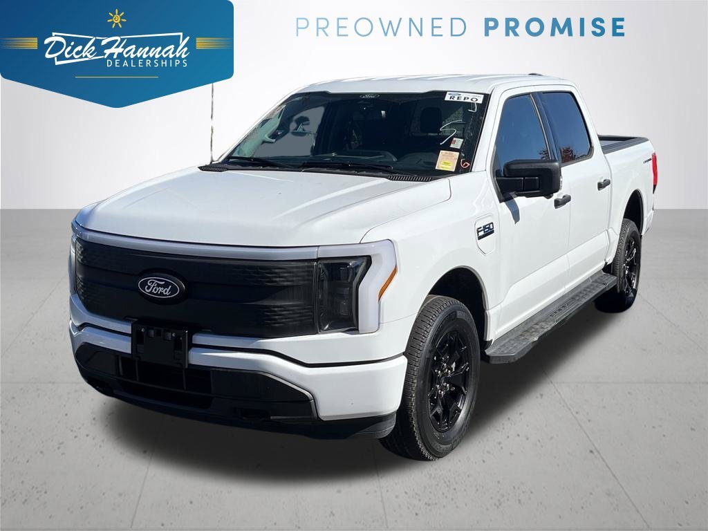 Certified Used 2025 White Ford XLT image 1