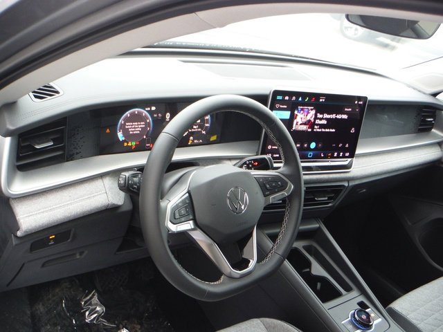 2025 Volkswagen Tiguan S - Photo 10