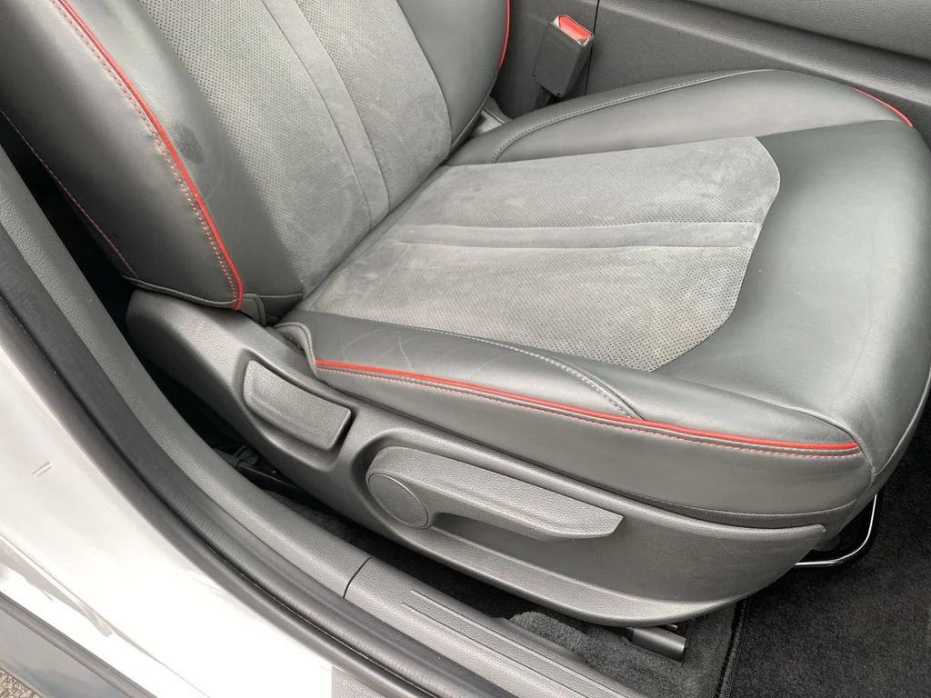 Used 2022 Quartz White Hyundai SEL Plus image 34