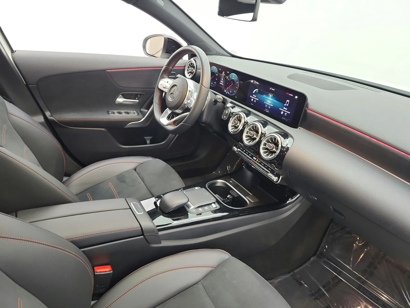 Used 2022 Polar White Mercedes-Benz A 220 Sedan image 25