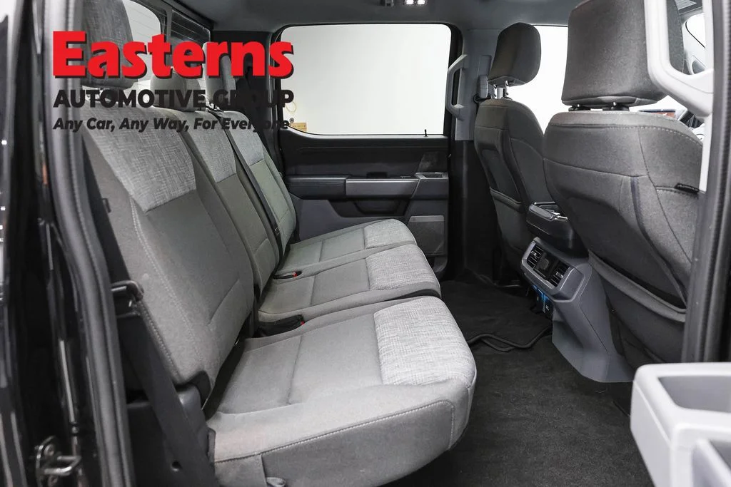 Used 2023 Black Ford XLT image 25