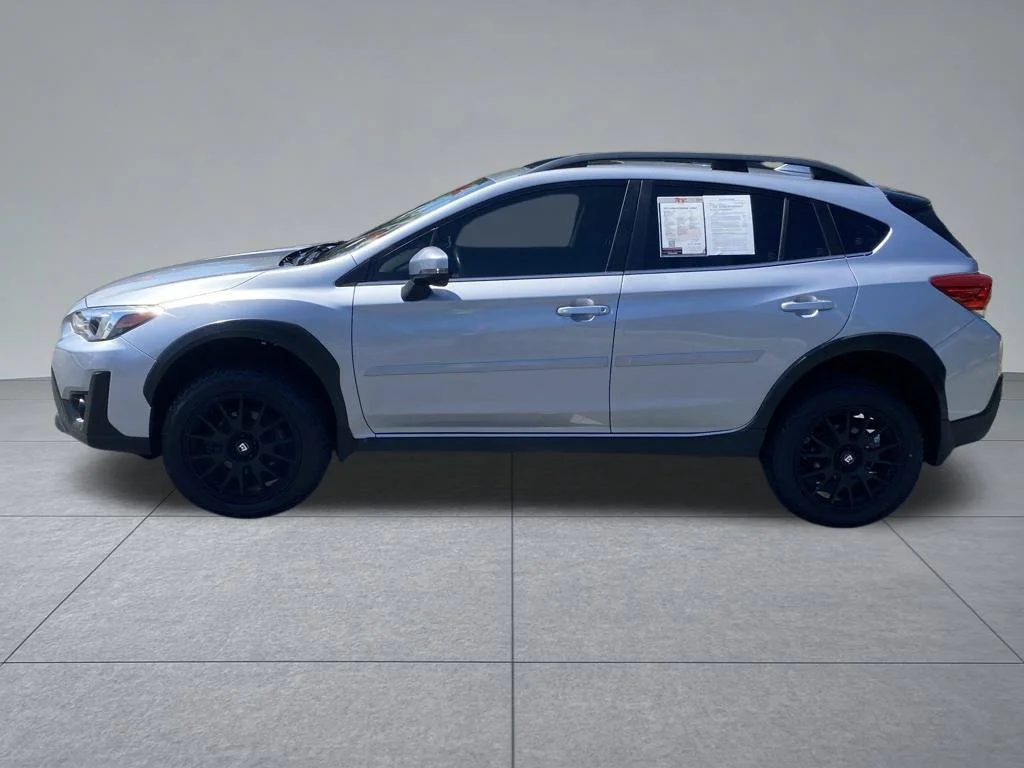 Used 2021 Silver Subaru Limited image 3