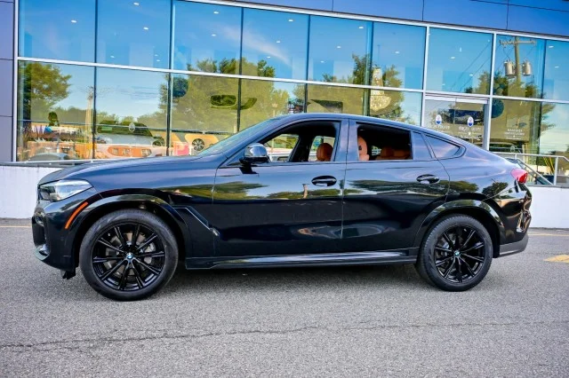 Used 2022 Black Sapphire Metallic BMW xDrive40i, M-Sport Pckge, Extra Clean, Loaded!!!! image 9