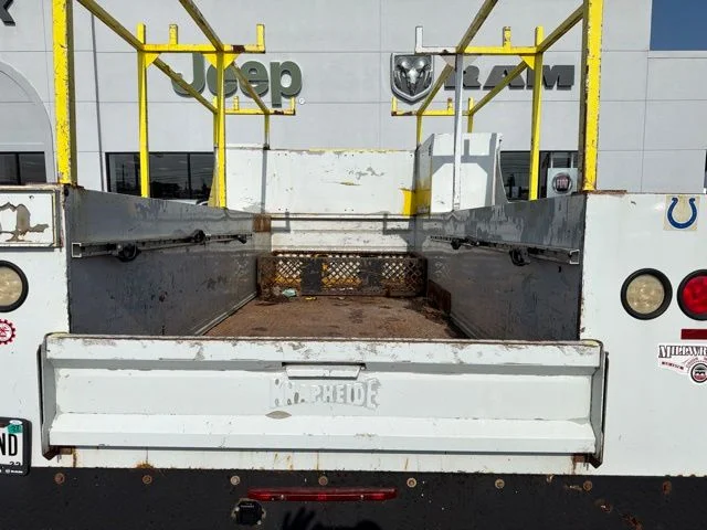 Used 2011 White Ford XL image 7