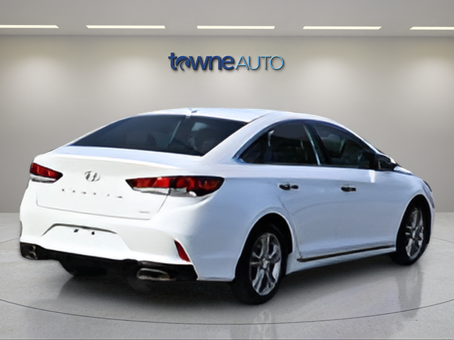 Used 2019 White Hyundai Sport image 5