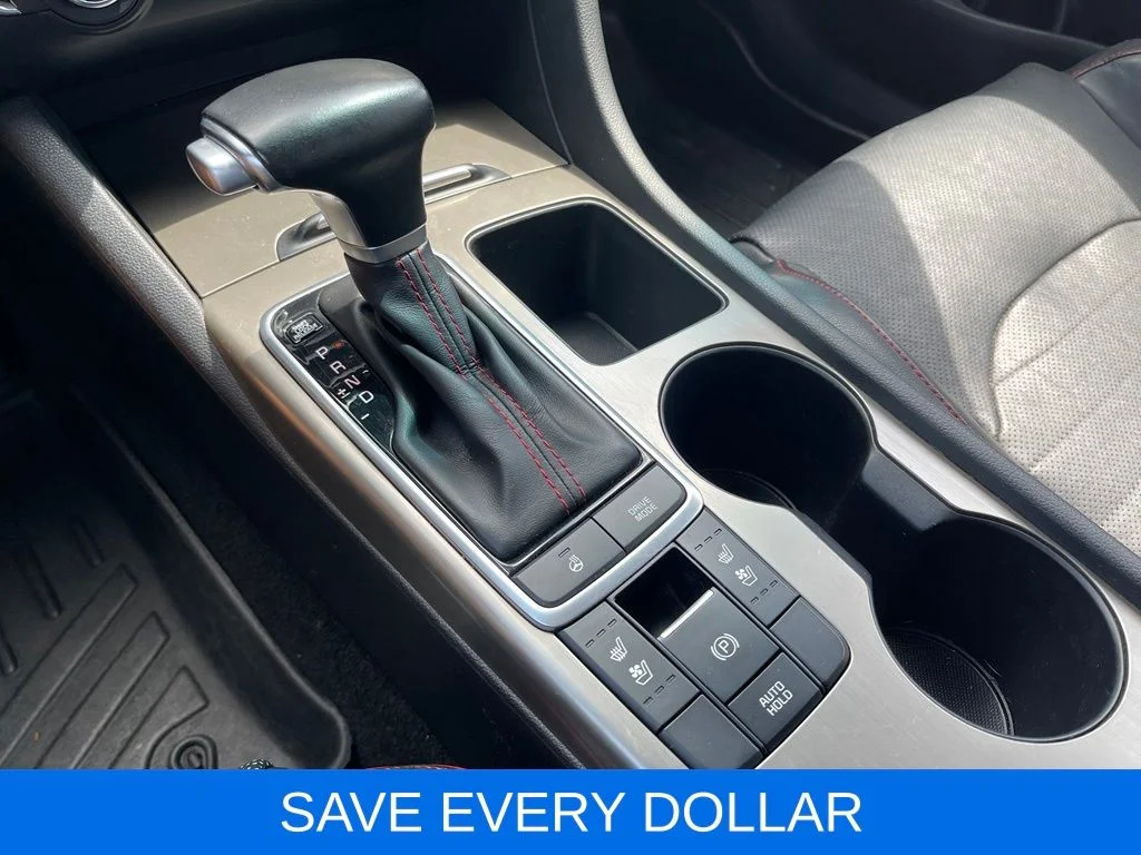 Used 2019 Black Kia SX image 12