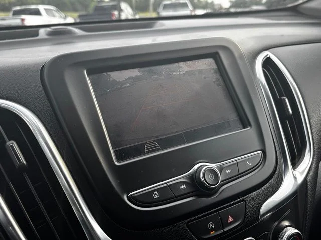 Used 2022 Gray Chevrolet LT image 12