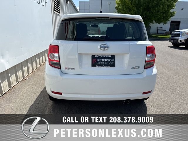 Used 2014 White Scion Base image 5