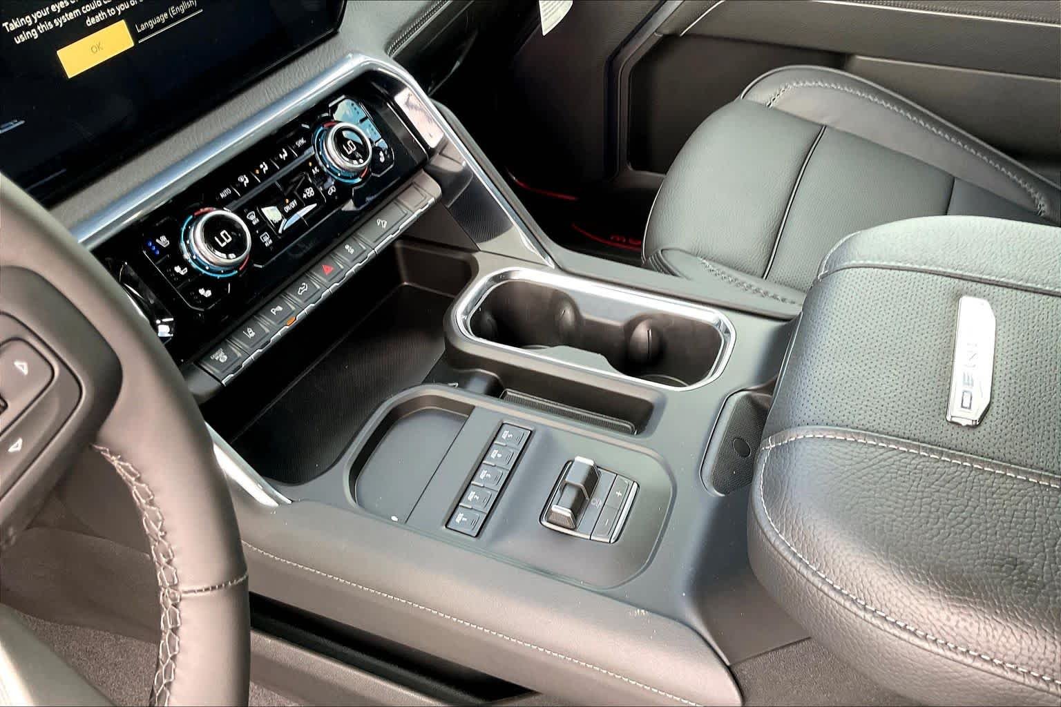 2026 GMC Sierra 2500HD Denali - Photo 11