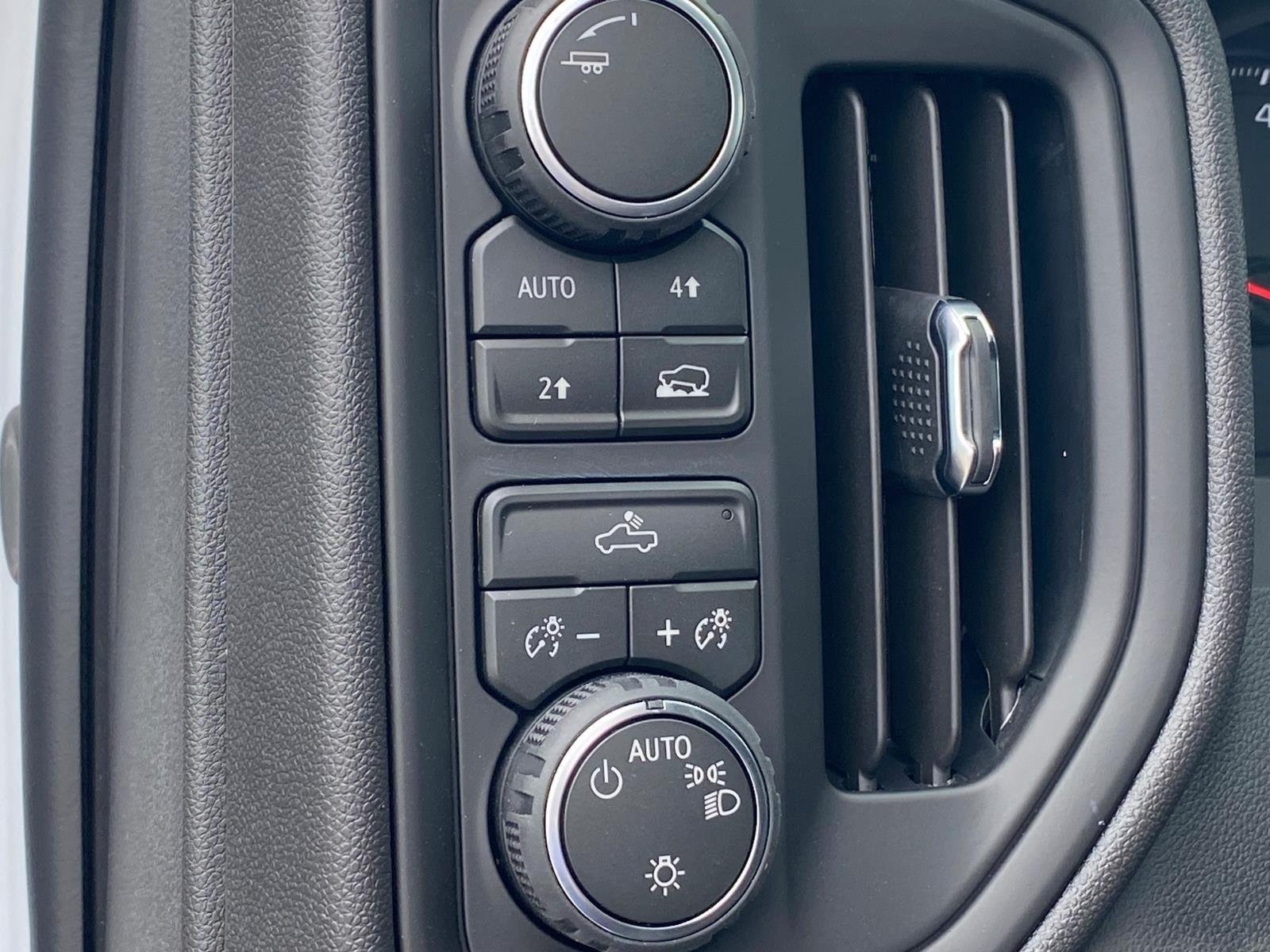 2026 Chevrolet Silverado 1500 Work Truck - Photo 12