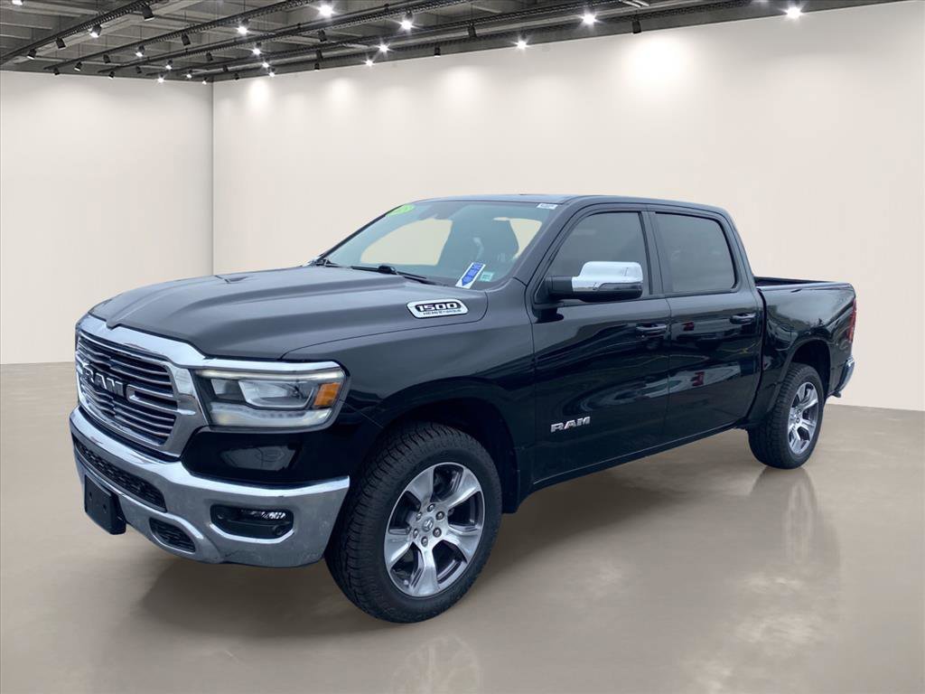 Used 2023 Diamond Black Crystal Pearlcoat Ram Laramie image 3