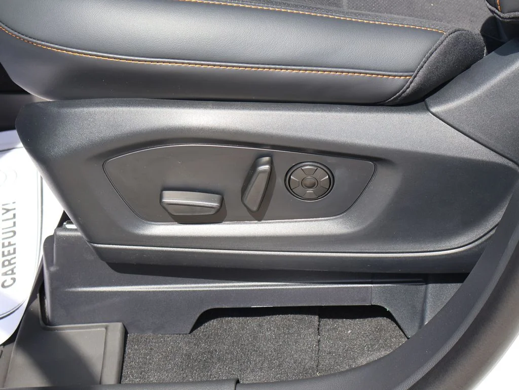 New 2026 Star White Metallic Tri-Coat Ford Tremor® image 25