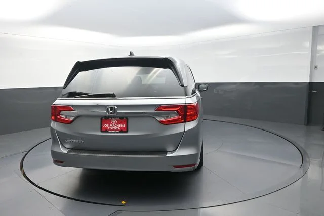 Used 2019 Silver Honda EX-L image 6