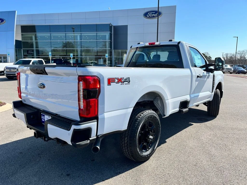 New 2026 White Ford XL image 5