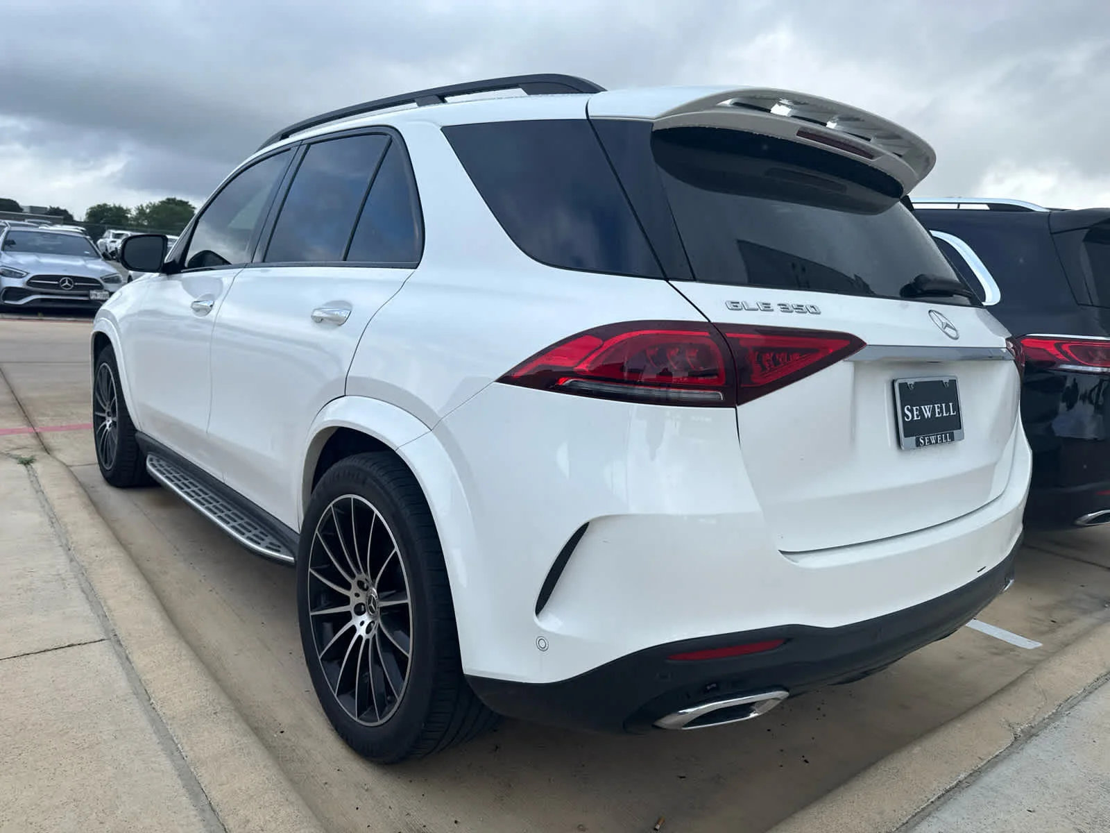 Certified Used 2022 Polar White Mercedes-Benz GLE 350 image 3