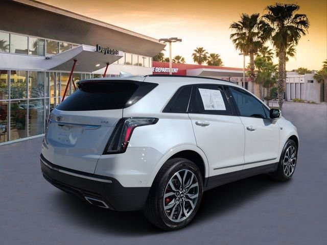 Used 2022 White Cadillac Sport image 3