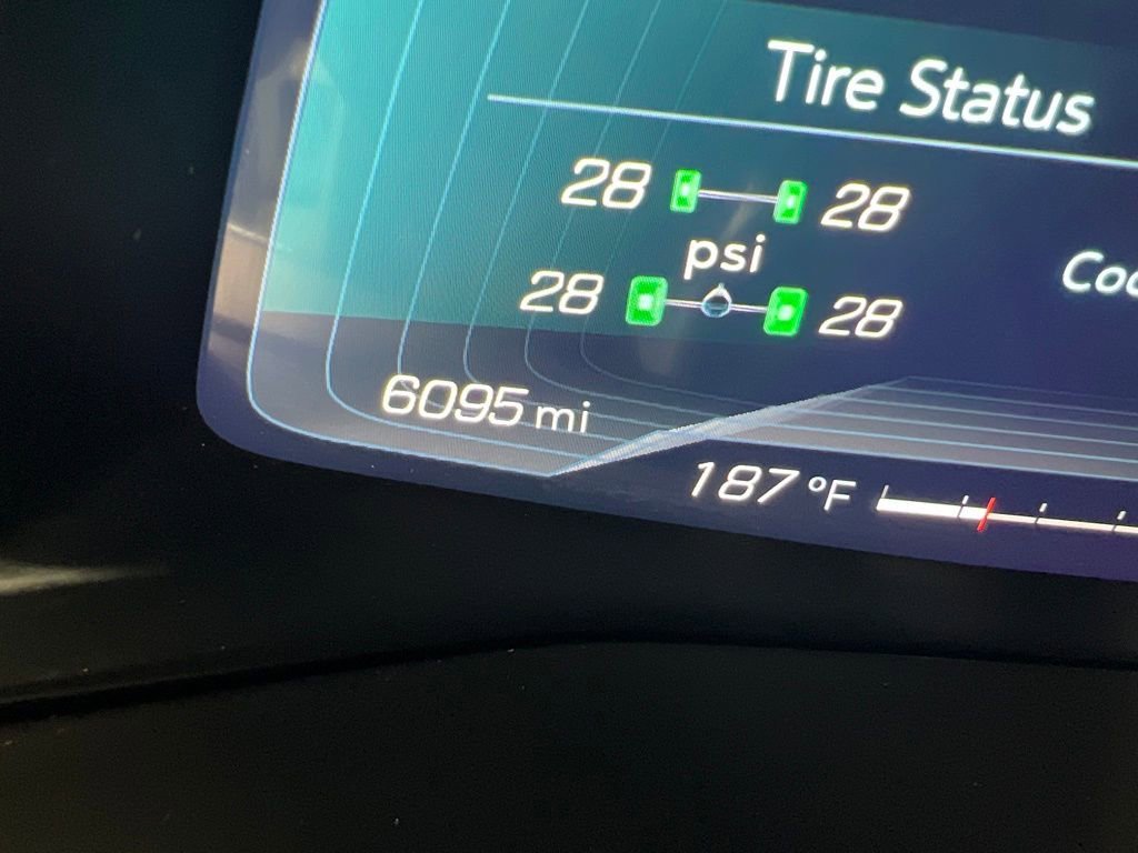 2023 Chevrolet Corvette 1LT - Photo 11