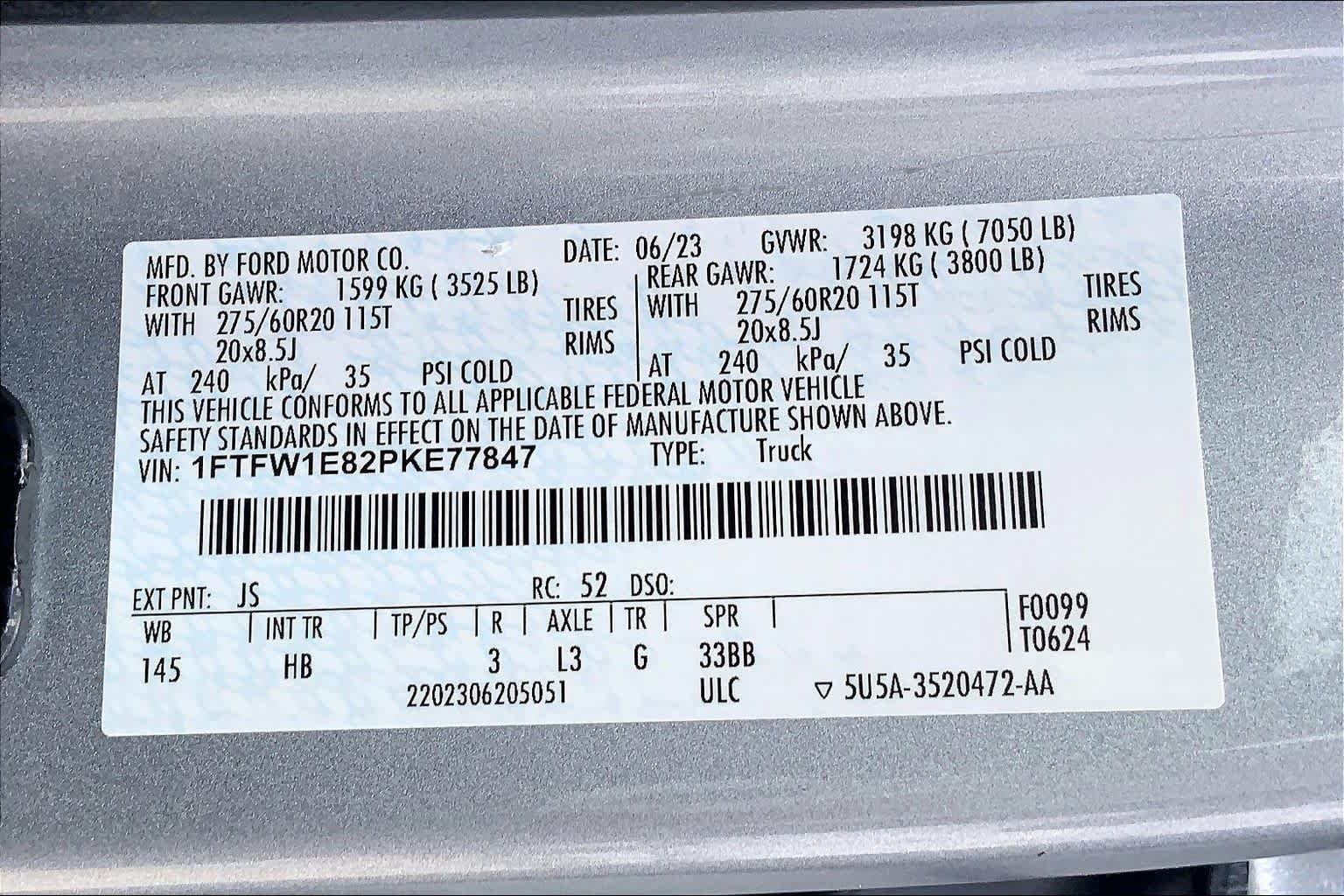 Used 2023 Iconic Silver Metallic Ford LARIAT image 36