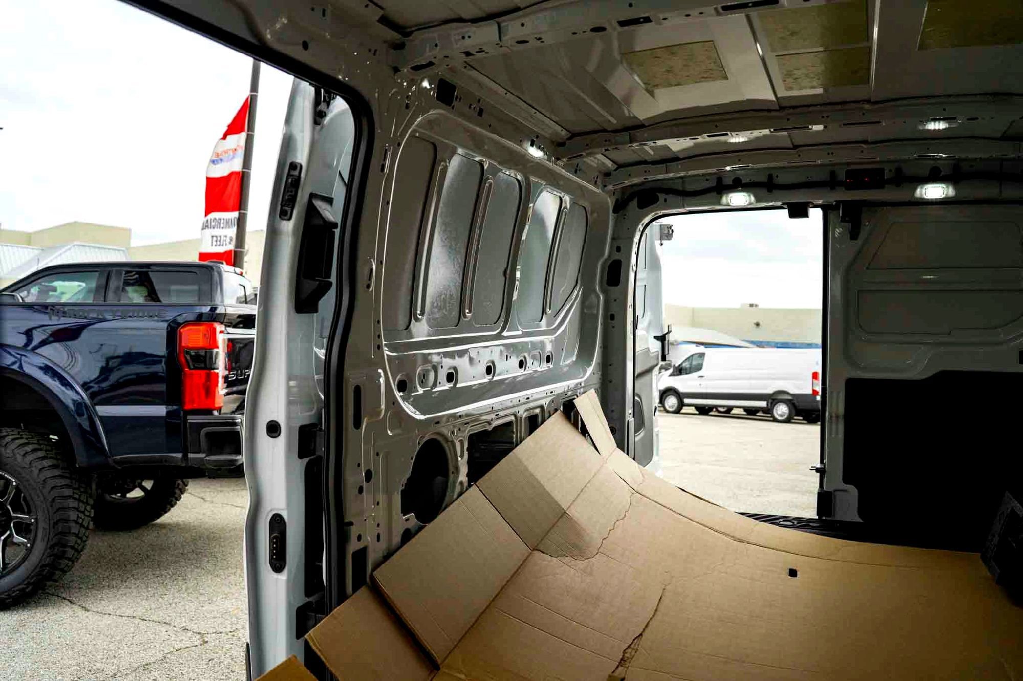 2024 Ford Transit Van Base - Photo 19