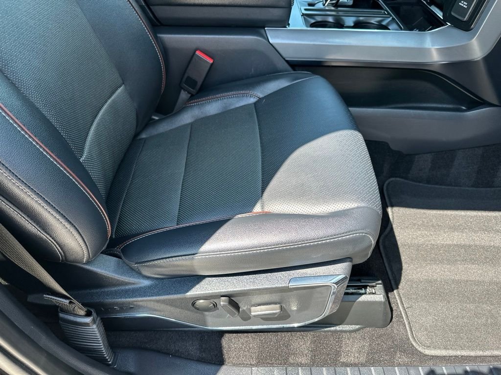 Used 2022 Black Ford Lariat image 15
