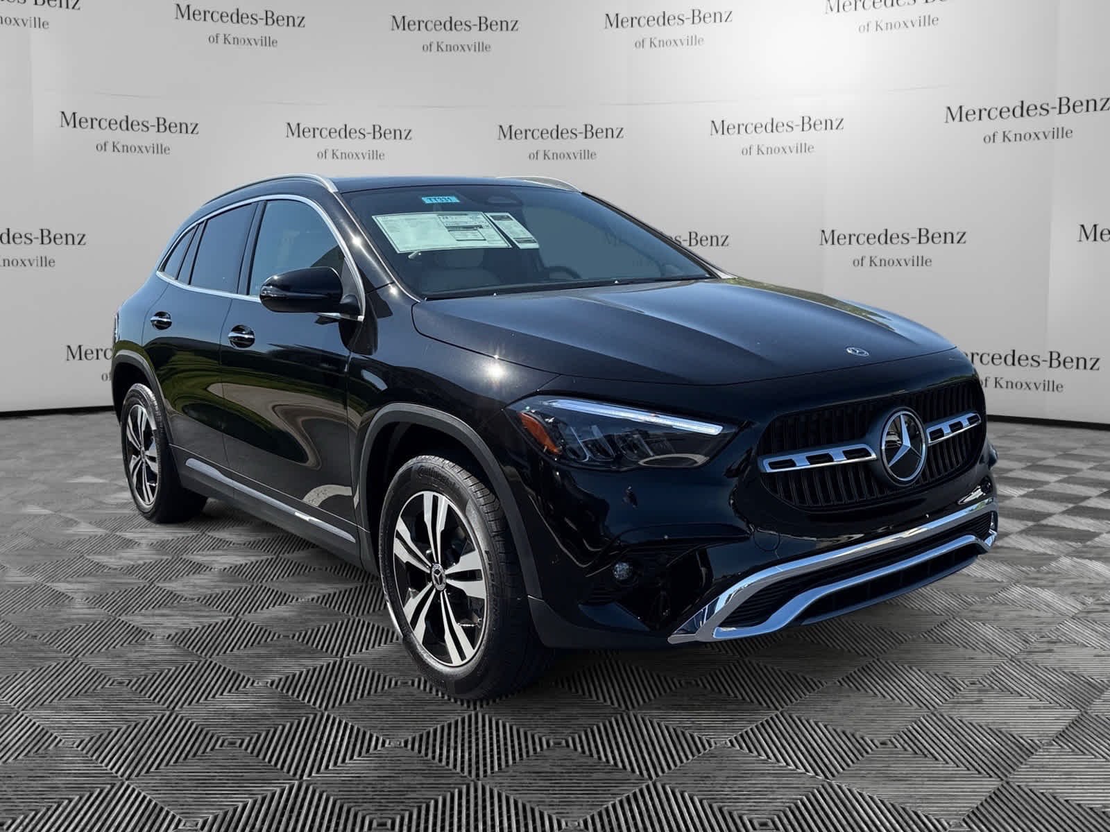 Used 2026 Night Black Mercedes-Benz GLA 250 image 7