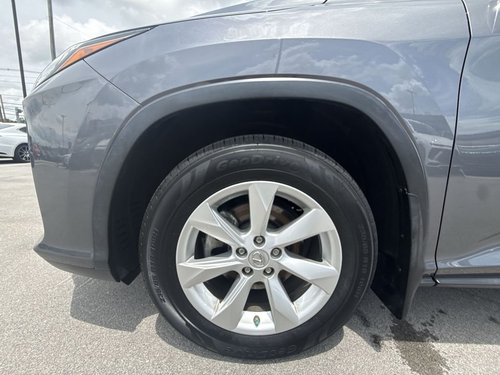 Used 2016 Gray Lexus 350 image 10