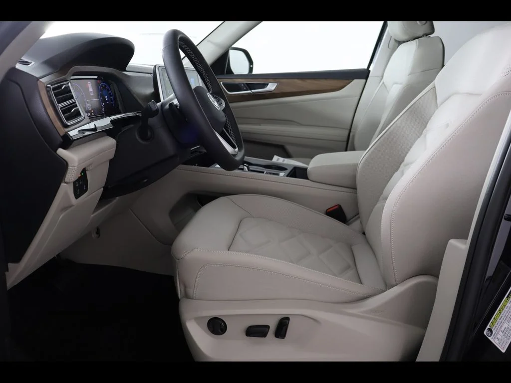 2026 Volkswagen Atlas SE - Photo 17