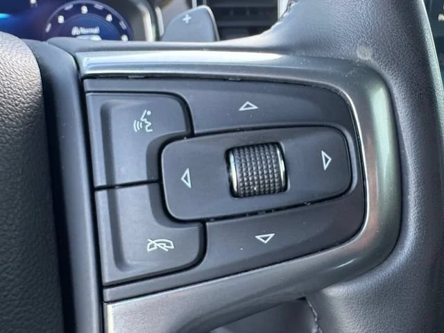 Used 2023 STERLING GRAY METALLIC Chevrolet RST image 8
