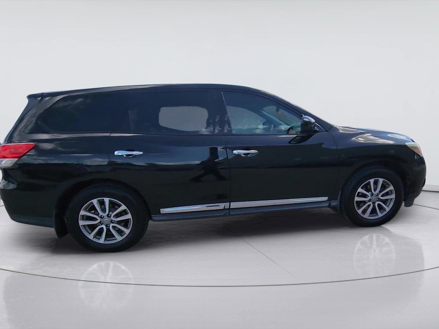 2014 Nissan Pathfinder SL - 8