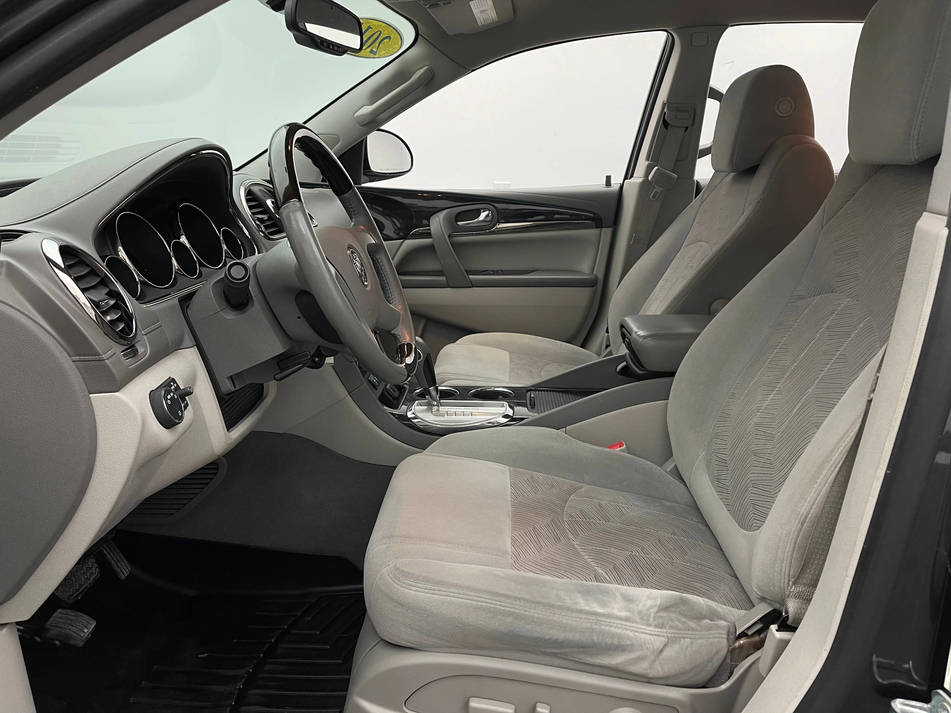 Used 2015 IRIDIUM METALLIC Buick Convenience image 16