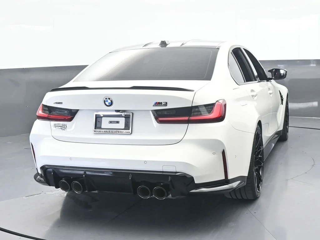 Used 2026 Alpine White BMW Competition image 5