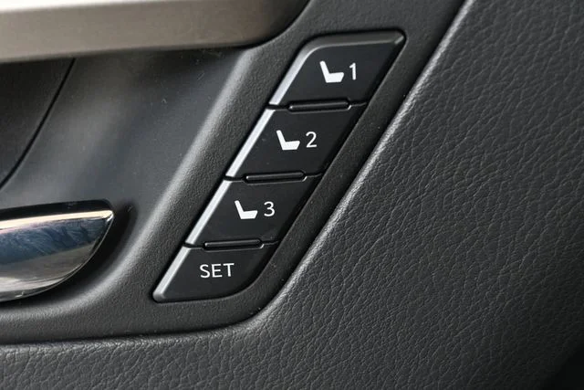 2020 Lexus RX 350 - Photo 20